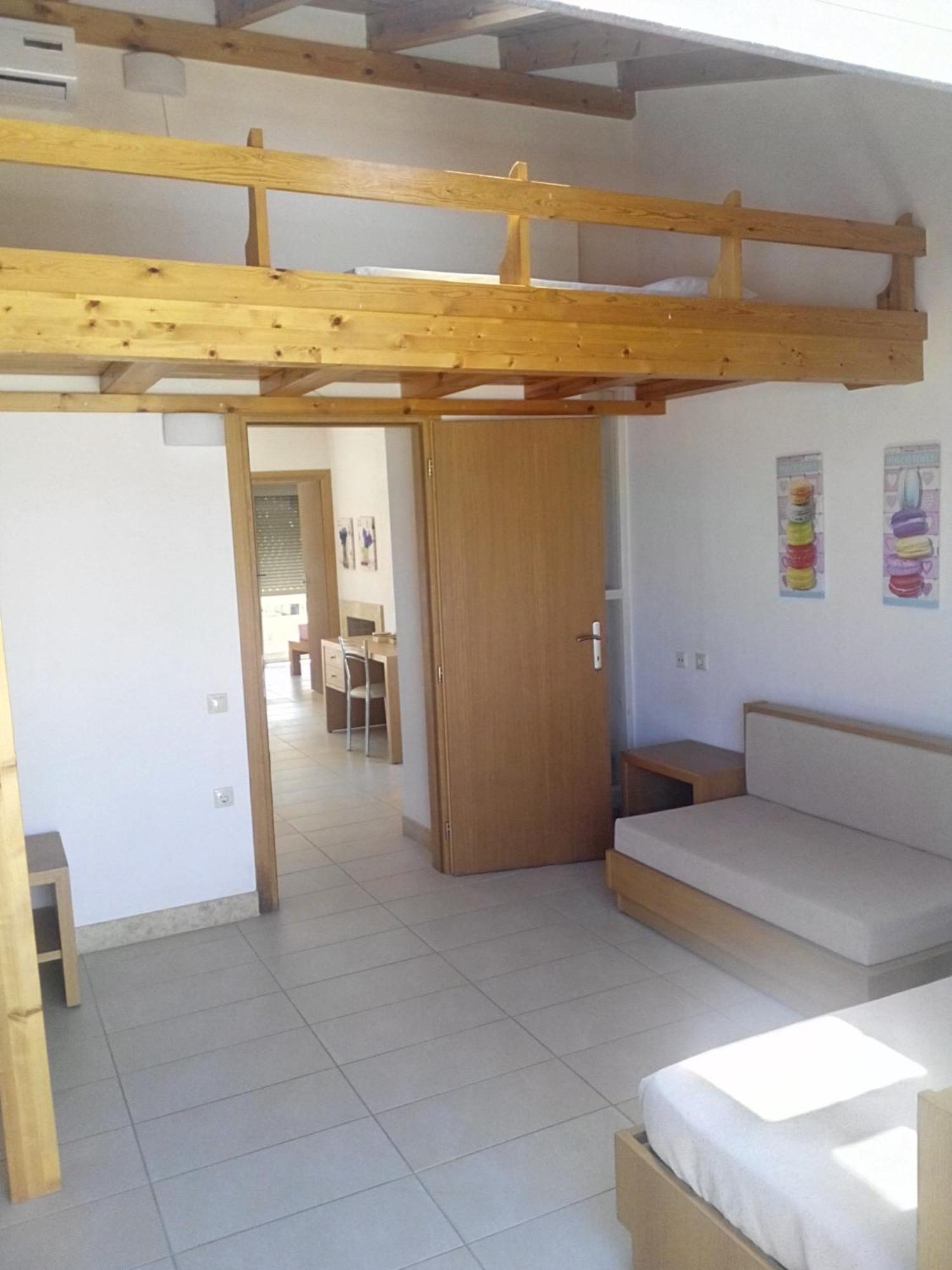 Maria Apartments Agia Pelagia Rum bild